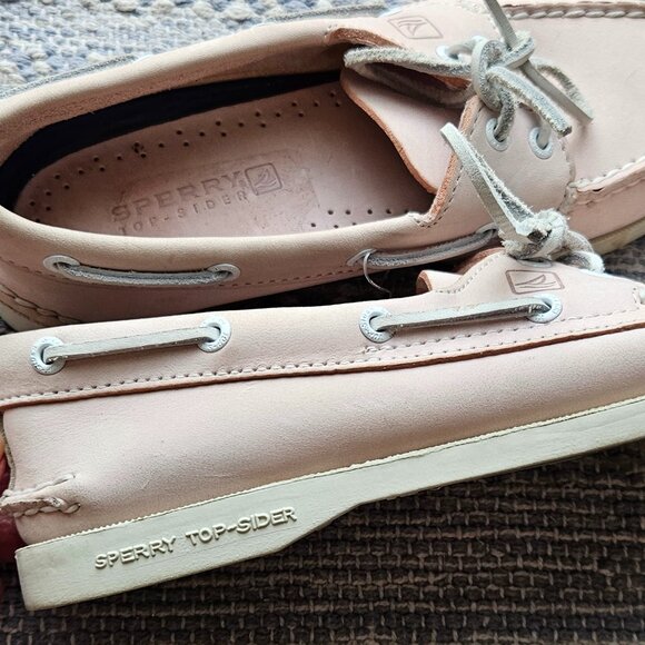 Blush Pink - Sperry Topsider - sz6 - worn but in excellent condition - Picture 1 of 5